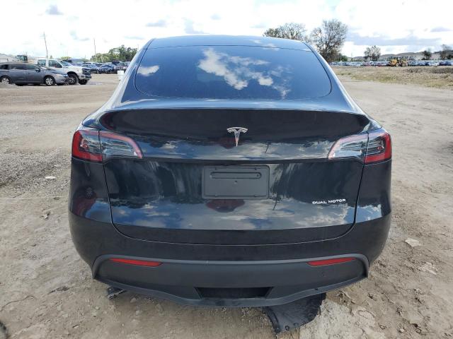 Photo 5 VIN: 7SAYGAEE6PF805461 - TESLA MODEL Y 