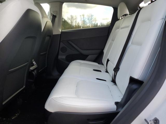 Photo 10 VIN: 7SAYGAEE6PF827170 - TESLA MODEL Y 