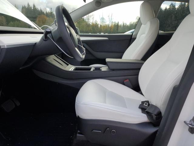 Photo 6 VIN: 7SAYGAEE6PF827170 - TESLA MODEL Y 