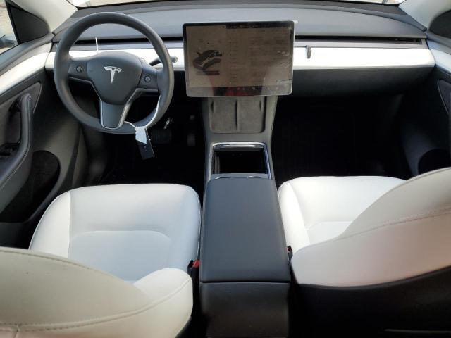 Photo 7 VIN: 7SAYGAEE6PF827170 - TESLA MODEL Y 