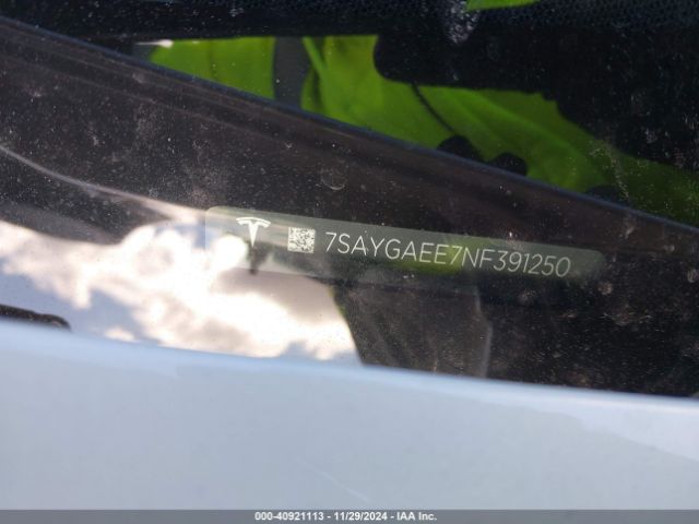 Photo 8 VIN: 7SAYGAEE7NF391250 - TESLA MODEL Y 