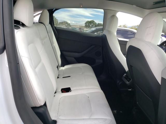 Photo 9 VIN: 7SAYGAEE7NF570596 - TESLA MODEL Y 