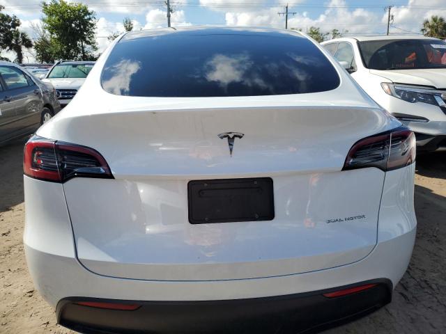 Photo 5 VIN: 7SAYGAEE7PF780103 - TESLA MODEL Y 