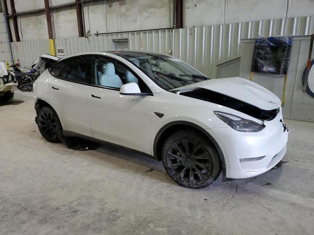 Photo 3 VIN: 7SAYGAEE7PF904368 - TESLA MODEL Y 