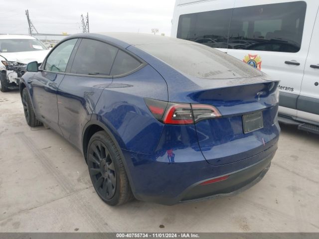 Photo 2 VIN: 7SAYGAEE7RF102521 - TESLA MODEL Y 