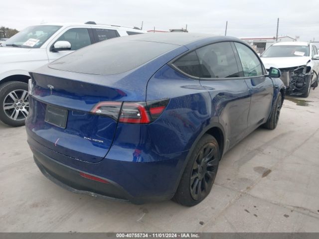 Photo 3 VIN: 7SAYGAEE7RF102521 - TESLA MODEL Y 