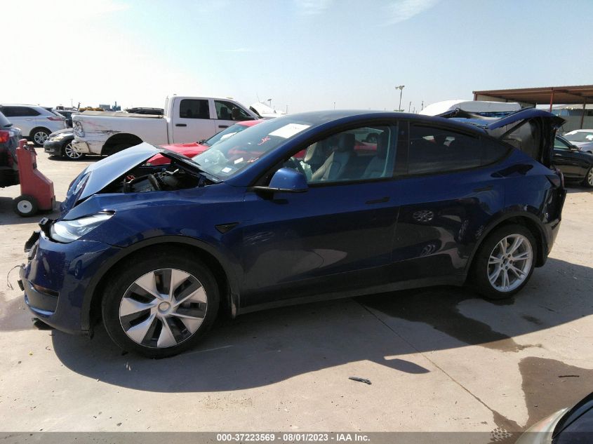 Photo 11 VIN: 7SAYGAEE8NF313477 - TESLA MODEL Y 