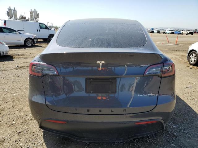 Photo 5 VIN: 7SAYGAEE8PF660343 - TESLA MODEL Y 