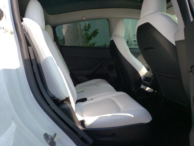 Photo 10 VIN: 7SAYGAEE8PF761897 - TESLA MODEL Y 