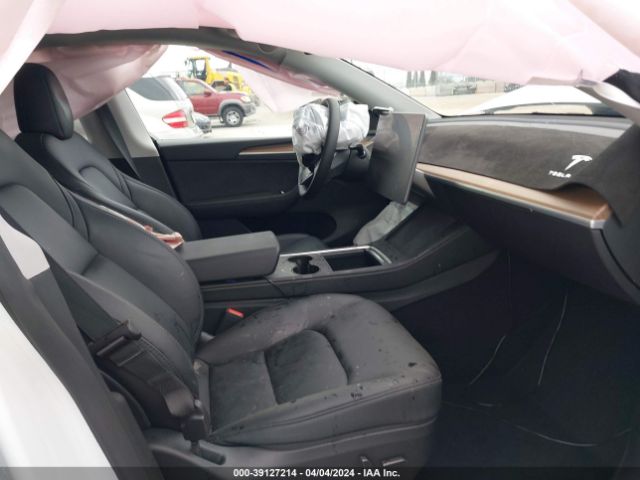 Photo 4 VIN: 7SAYGAEE8PF812007 - TESLA MODEL Y 