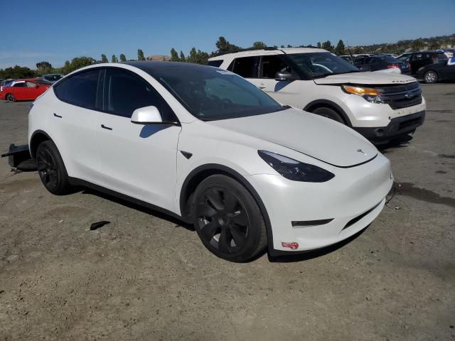 Photo 3 VIN: 7SAYGAEE8RF048811 - TESLA MODEL Y 