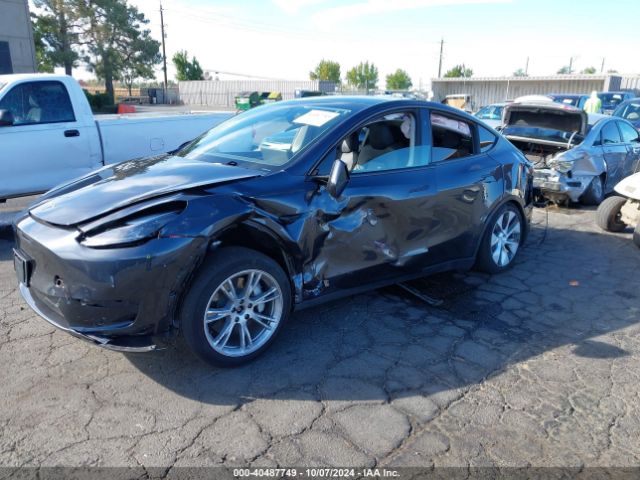 Photo 1 VIN: 7SAYGAEE8RF069271 - TESLA MODEL Y 