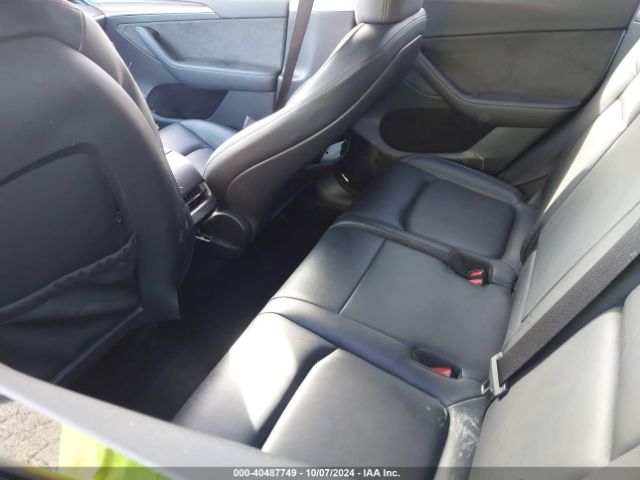 Photo 7 VIN: 7SAYGAEE8RF069271 - TESLA MODEL Y 