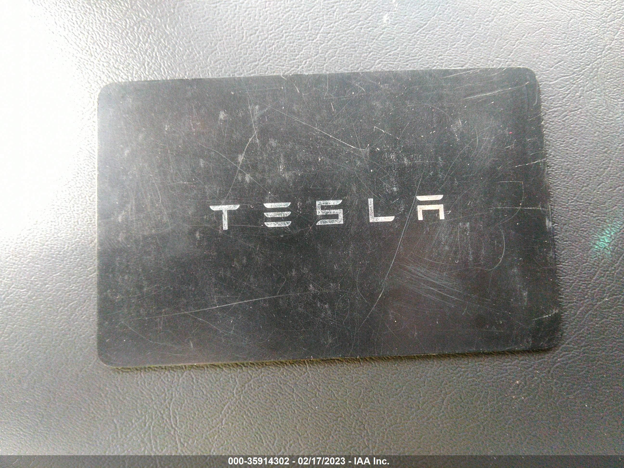 Photo 10 VIN: 7SAYGAEE9NF339750 - TESLA MODEL Y 