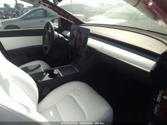 Photo 4 VIN: 7SAYGAEE9NF357732 - TESLA MODEL Y 