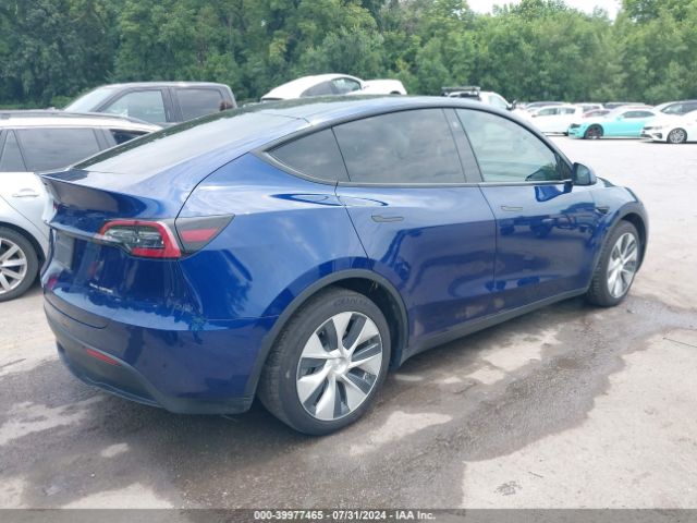 Photo 3 VIN: 7SAYGAEE9NF363000 - TESLA MODEL Y 