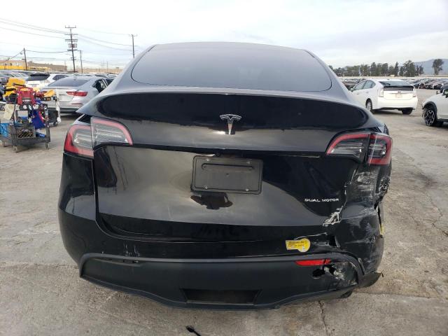 Photo 5 VIN: 7SAYGAEE9NF400126 - TESLA MODEL Y 