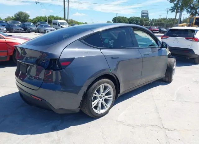 Photo 3 VIN: 7SAYGAEE9NF430355 - TESLA MODEL Y 