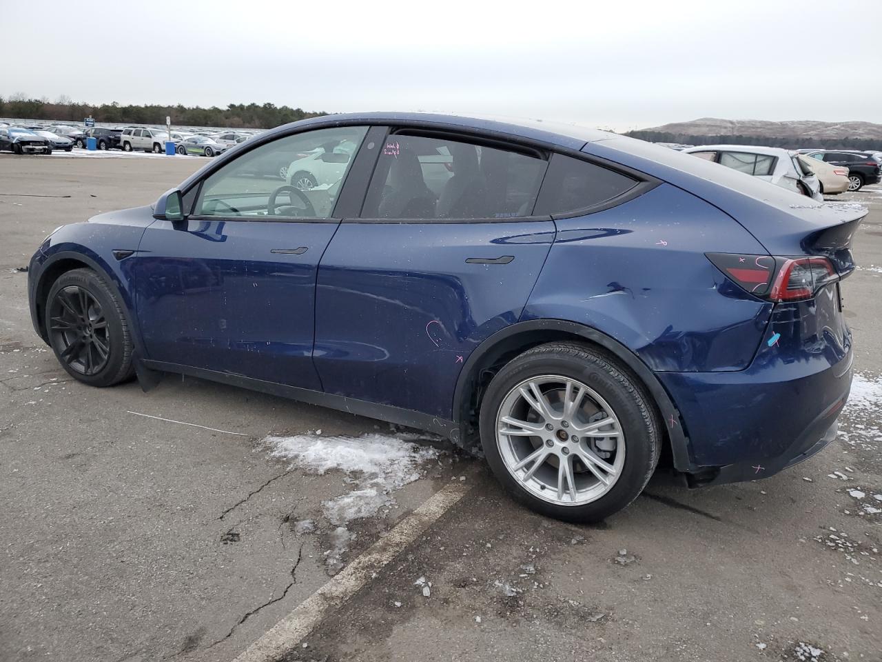 Photo 1 VIN: 7SAYGAEE9NF507564 - TESLA MODEL Y 