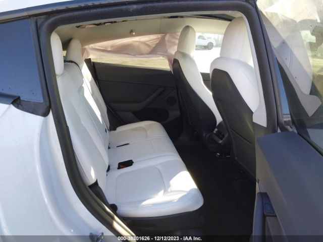 Photo 7 VIN: 7SAYGAEE9NF544131 - TESLA MODEL Y 