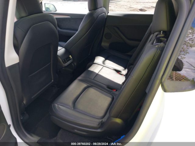 Photo 7 VIN: 7SAYGAEE9NF560376 - TESLA MODEL Y 