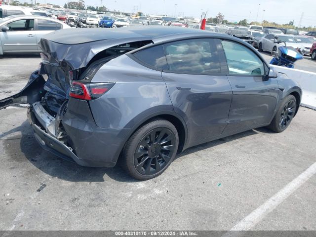 Photo 3 VIN: 7SAYGAEE9PF641638 - TESLA MODEL Y 