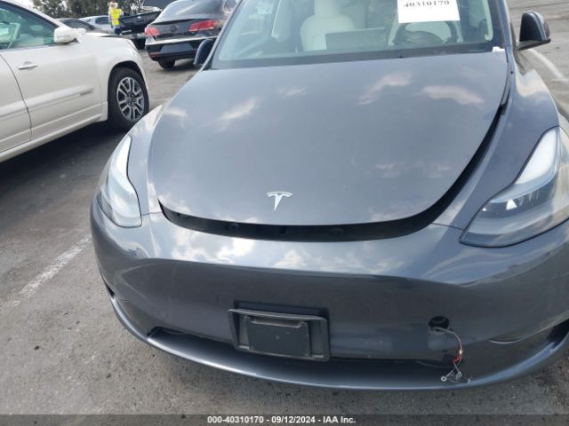 Photo 9 VIN: 7SAYGAEE9PF641638 - TESLA MODEL Y 