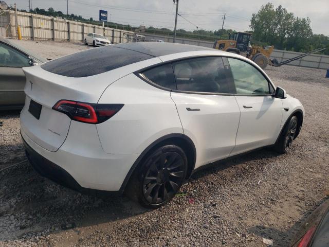 Photo 2 VIN: 7SAYGAEE9PF849437 - TESLA MODEL Y 