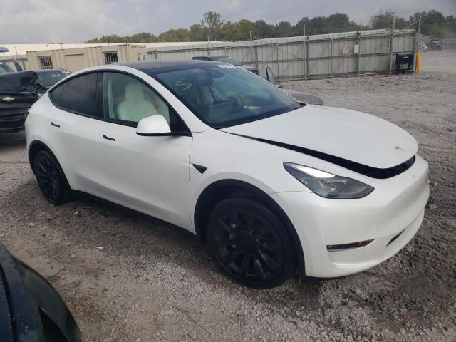 Photo 3 VIN: 7SAYGAEE9PF849437 - TESLA MODEL Y 