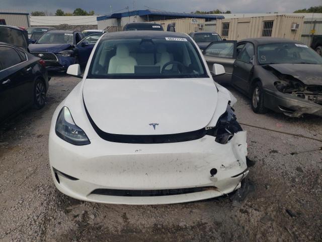 Photo 4 VIN: 7SAYGAEE9PF849437 - TESLA MODEL Y 