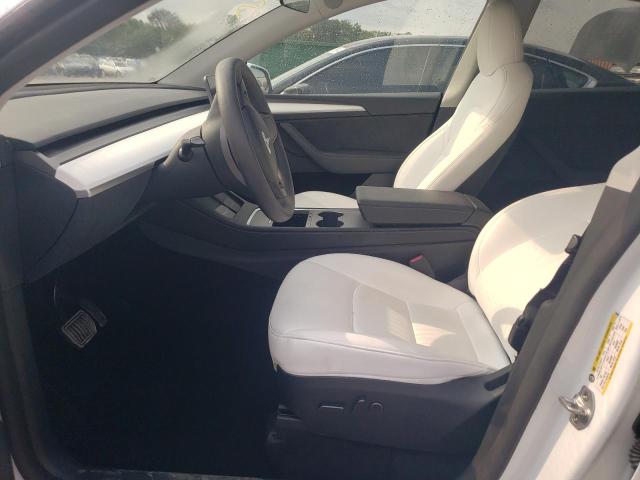 Photo 6 VIN: 7SAYGAEE9PF849437 - TESLA MODEL Y 