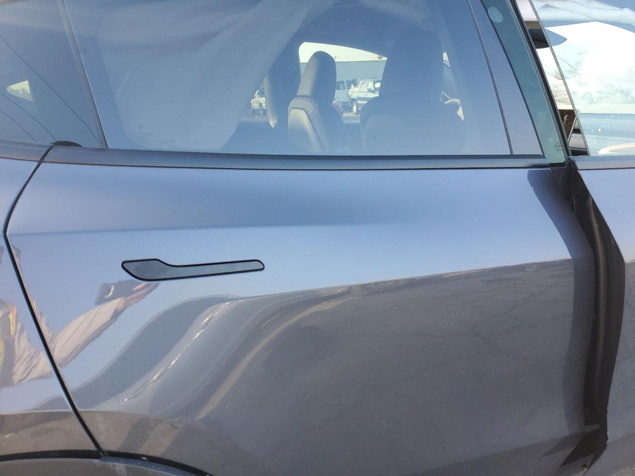 Photo 9 VIN: 7SAYGAEE9PF966807 - TESLA MODEL Y 