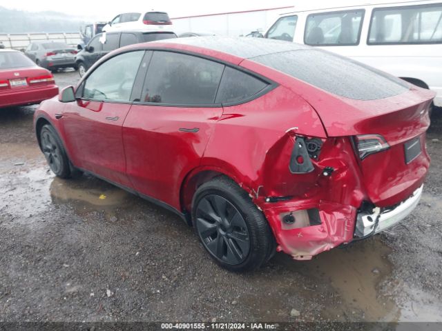 Photo 2 VIN: 7SAYGAEE9RF164972 - TESLA MODEL Y 