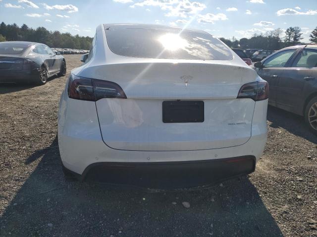 Photo 5 VIN: 7SAYGAEEXNF309334 - TESLA MODEL Y 