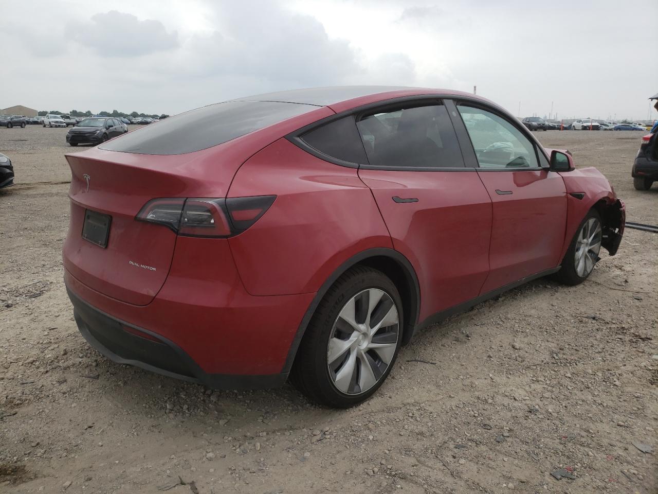 Photo 2 VIN: 7SAYGAEEXNF364463 - TESLA MODEL Y 