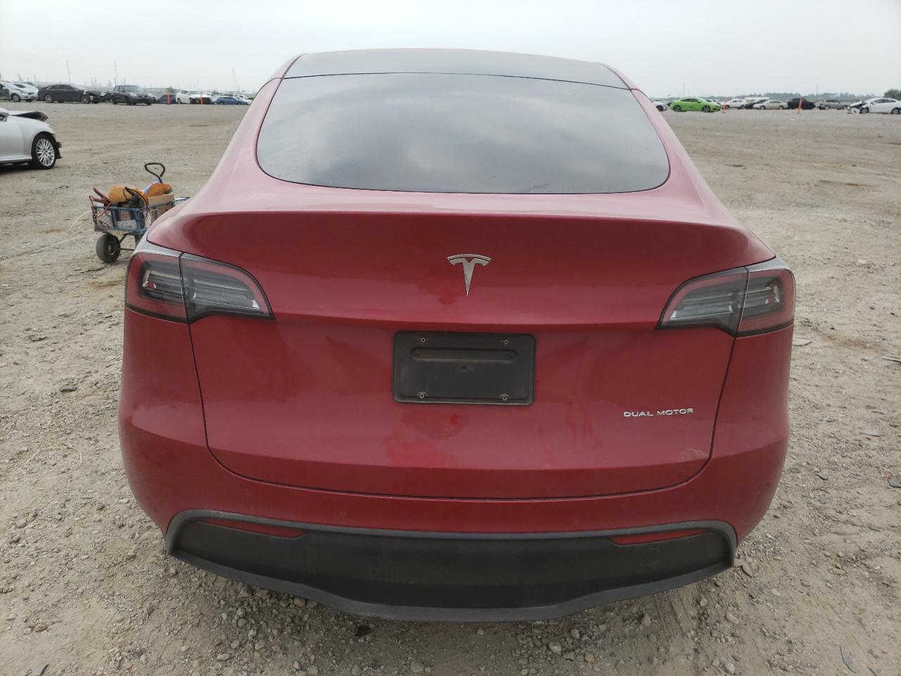 Photo 5 VIN: 7SAYGAEEXNF364463 - TESLA MODEL Y 