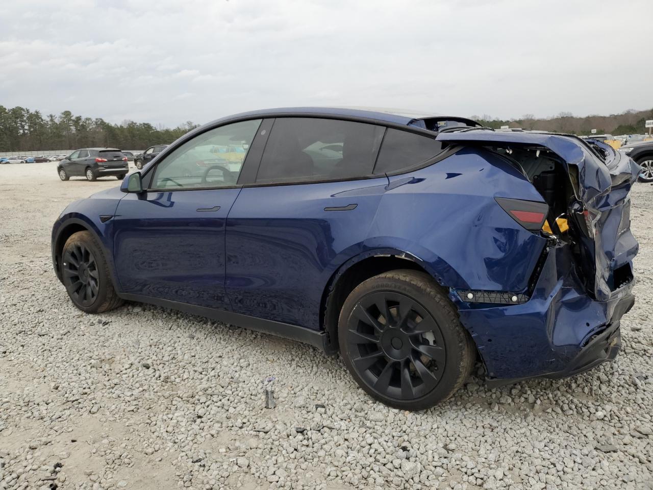 Photo 2 VIN: 7SAYGAEEXNF429277 - TESLA MODEL Y 