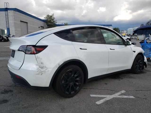 Photo 2 VIN: 7SAYGAEEXPF698382 - TESLA MODEL Y 