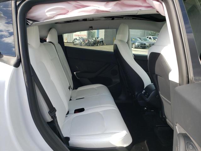 Photo 9 VIN: 7SAYGAEEXPF698382 - TESLA MODEL Y 