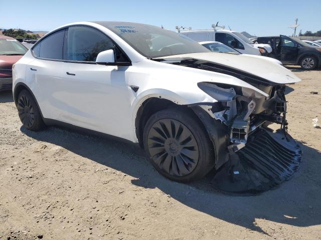 Photo 3 VIN: 7SAYGAEEXPF877019 - TESLA MODEL Y 