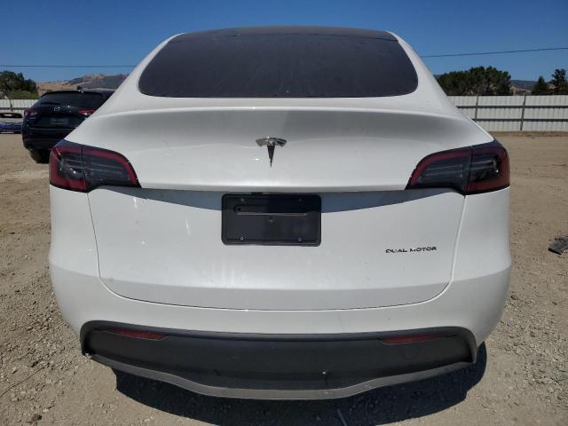 Photo 5 VIN: 7SAYGAEEXPF877019 - TESLA MODEL Y 