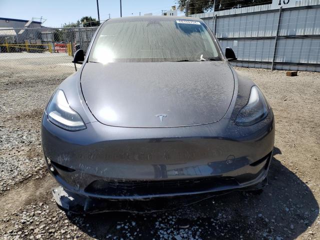 Photo 4 VIN: 7SAYGAEEXPF913498 - TESLA MODEL Y 