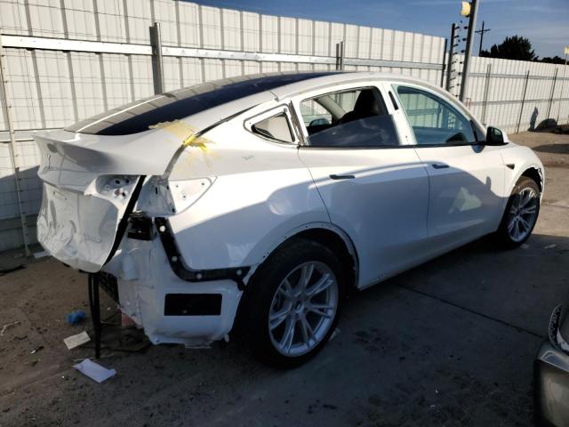 Photo 2 VIN: 7SAYGAEEXPF922668 - TESLA MODEL Y 