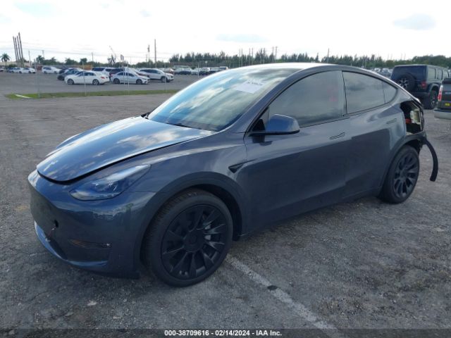 Photo 1 VIN: 7SAYGAEEXPF932861 - TESLA MODEL Y 