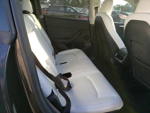 Photo 9 VIN: 7SAYGAEEXRF991797 - TESLA MODEL Y 