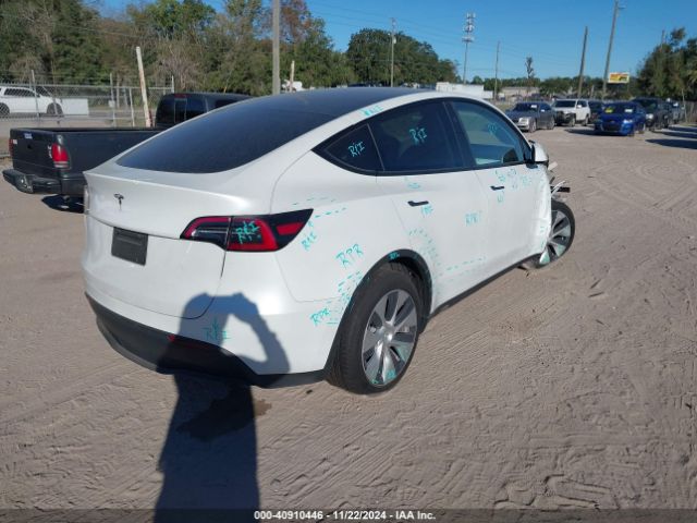 Photo 3 VIN: 7SAYGDED0PF967658 - TESLA MODEL Y 