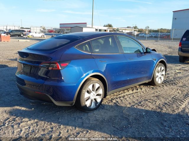 Photo 3 VIN: 7SAYGDED1PF907114 - TESLA MODEL Y 