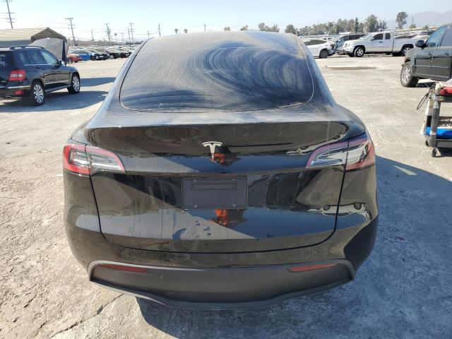 Photo 5 VIN: 7SAYGDED1PF979477 - TESLA MODEL Y 