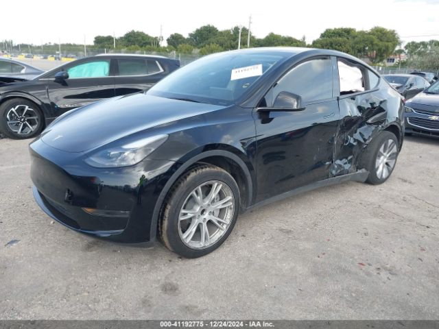 Photo 1 VIN: 7SAYGDED1RF042230 - TESLA MODEL Y 