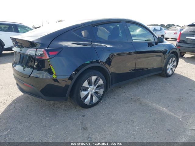 Photo 3 VIN: 7SAYGDED1RF042230 - TESLA MODEL Y 